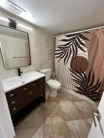 351 NE 19th Place Wilton Manors FL 33305