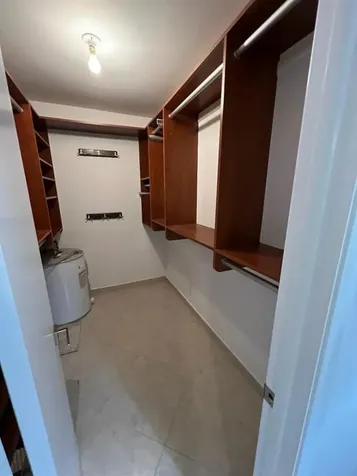 351 NE 19th Place Wilton Manors FL 33305