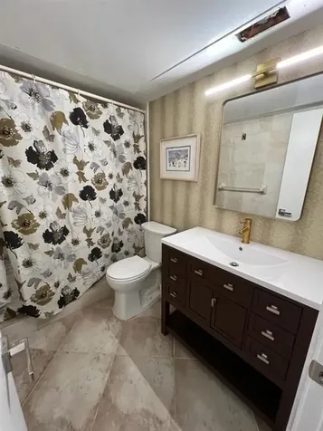 351 NE 19th Place Wilton Manors FL 33305