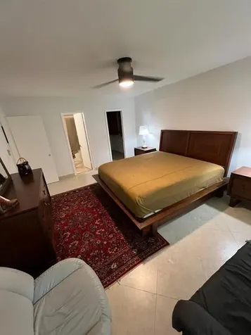 351 NE 19th Place Wilton Manors FL 33305