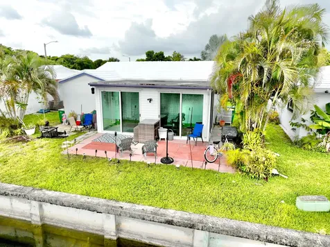 8103 NW 58th Place Tamarac FL 33321