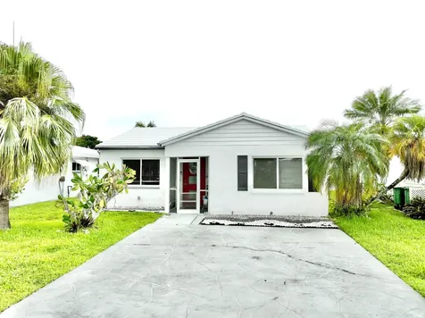 8103 NW 58th Place Tamarac FL 33321