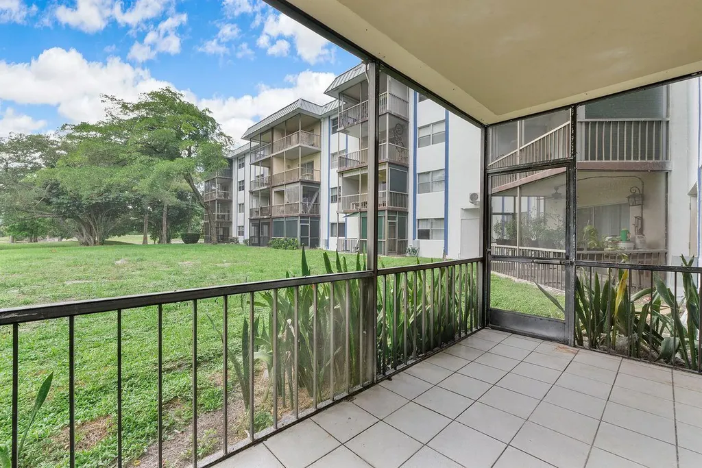 6260 S Falls Circle Drive Lauderhill FL 33319
