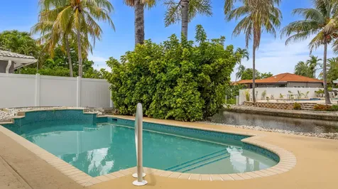 1771 NE 33rd Street Oakland Park FL 33334
