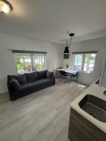 1450 Meridian Avenue Miami Beach FL 33139