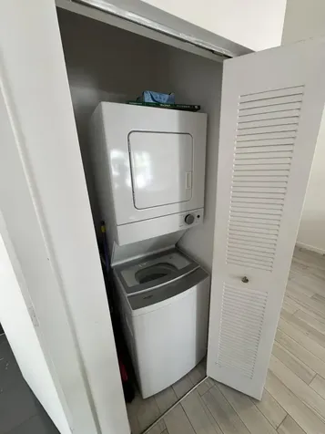 1450 Meridian Avenue Miami Beach FL 33139