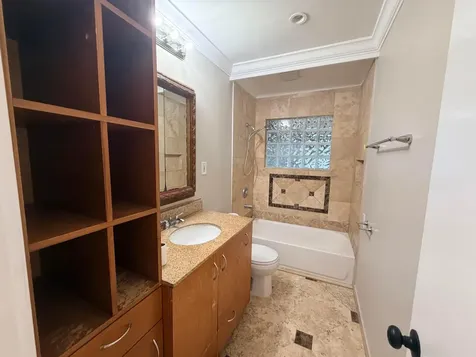 121 N 12th Street Lantana FL 33462