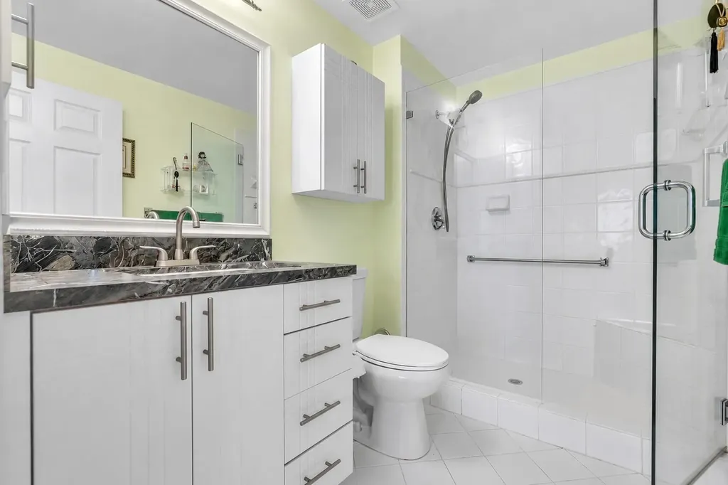 7647 Southampton Terrace Tamarac FL 33321
