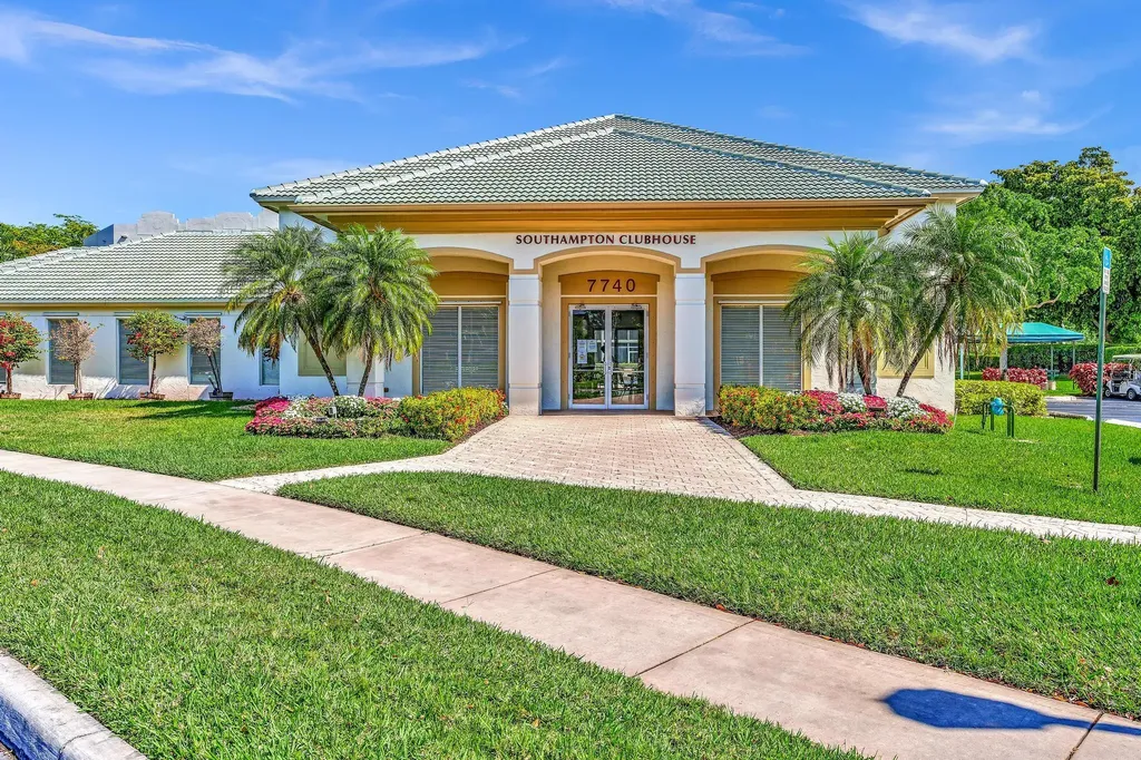 7647 Southampton Terrace Tamarac FL 33321