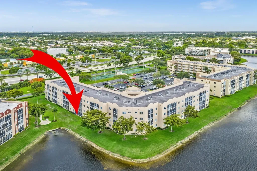 7647 Southampton Terrace Tamarac FL 33321