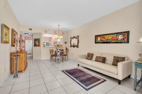 7647 Southampton Terrace Tamarac FL 33321