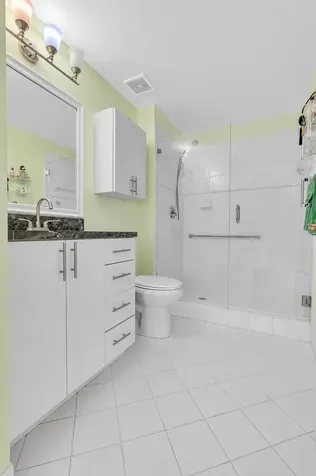7647 Southampton Terrace Tamarac FL 33321