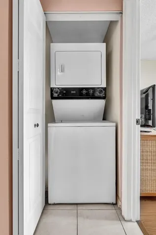 7647 Southampton Terrace Tamarac FL 33321