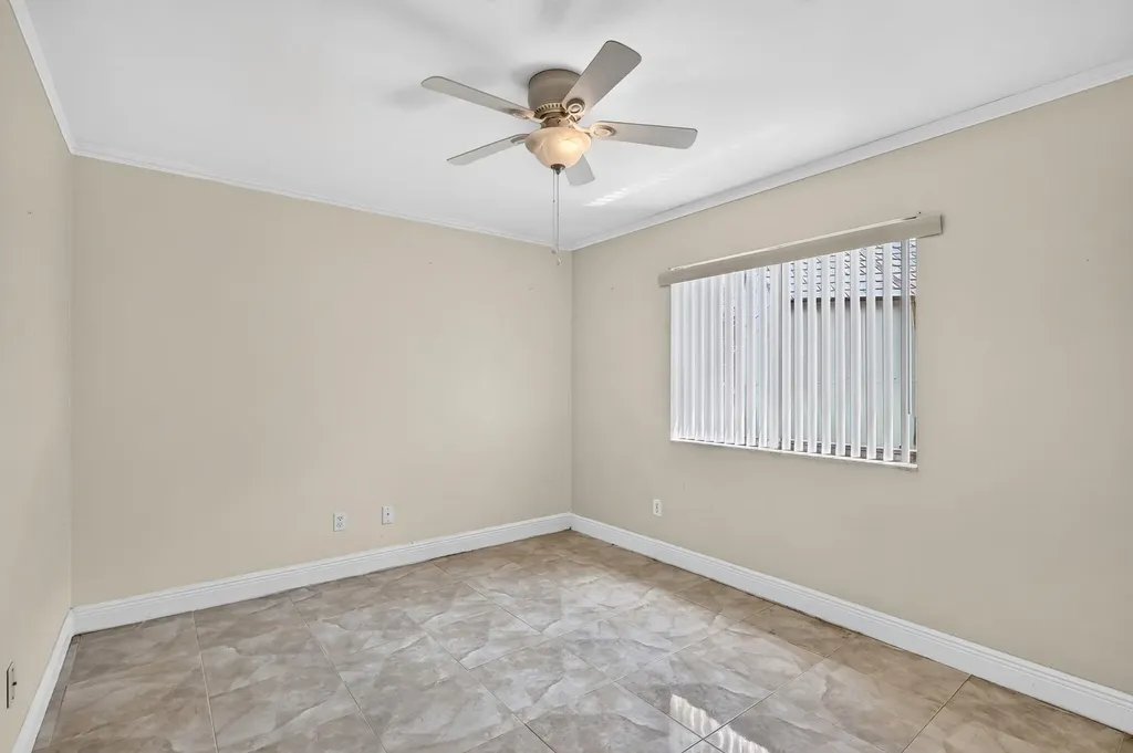 1334 SE Vestridge Lane Port St Lucie FL 34952