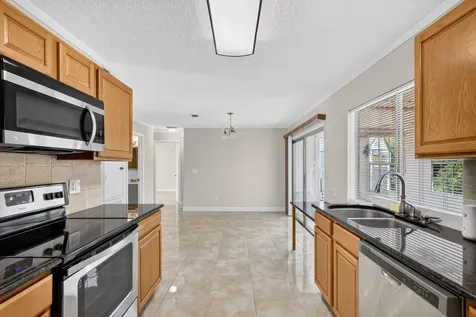 1334 SE Vestridge Lane Port St Lucie FL 34952