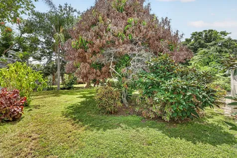 1334 SE Vestridge Lane Port St Lucie FL 34952