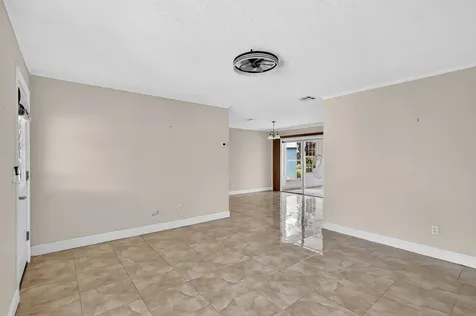 1334 SE Vestridge Lane Port St Lucie FL 34952