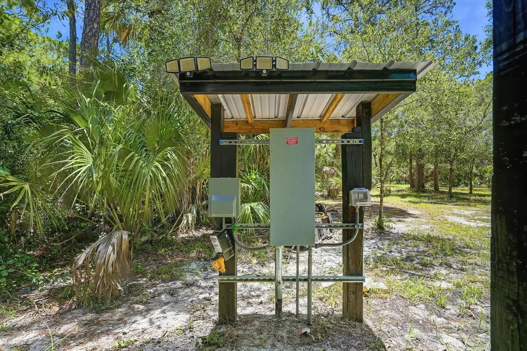 6413 S Header Canal Road Fort Pierce FL 34945