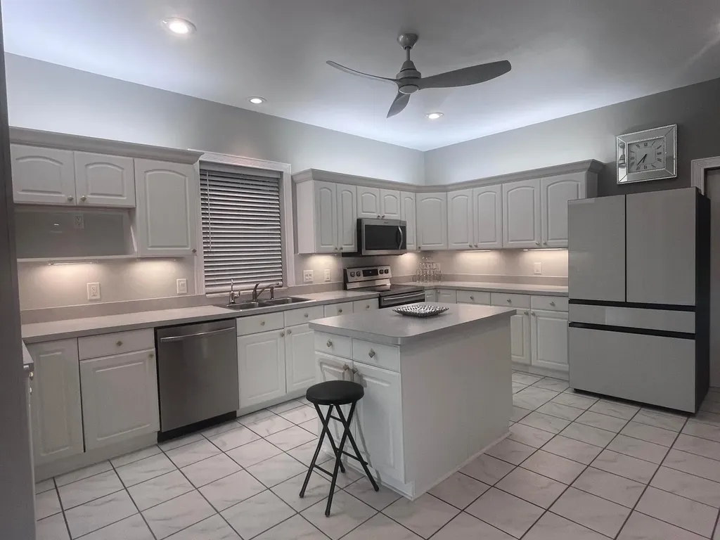1061 Bimini Lane West Palm Beach FL 33404