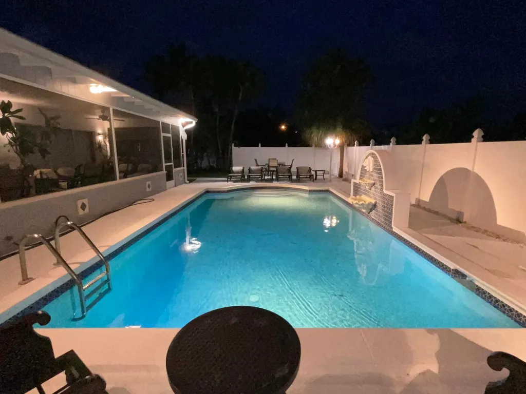 1061 Bimini Lane West Palm Beach FL 33404