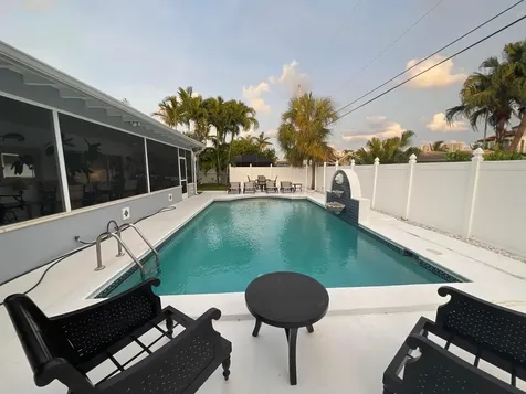 1061 Bimini Lane West Palm Beach FL 33404