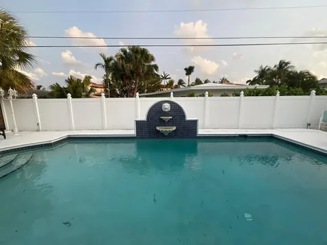 1061 Bimini Lane West Palm Beach FL 33404