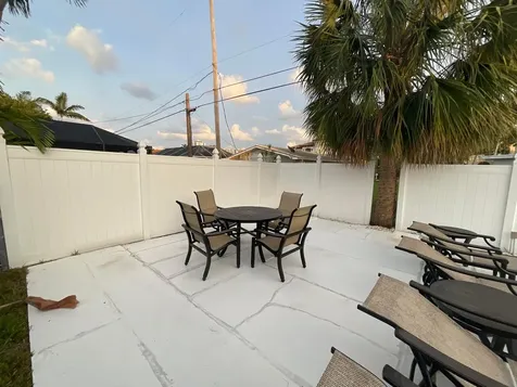 1061 Bimini Lane West Palm Beach FL 33404