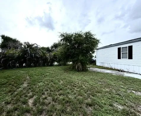 8423 SE Sandy Lane Hobe Sound FL 33455
