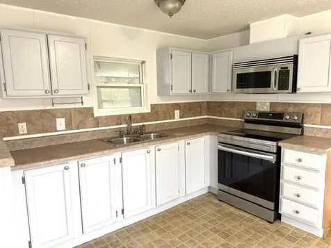 8423 SE Sandy Lane Hobe Sound FL 33455