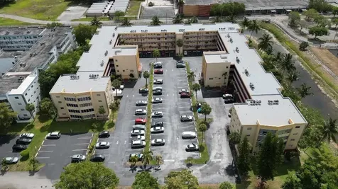 3990 NW 42nd Avenue Lauderdale Lakes FL 33319