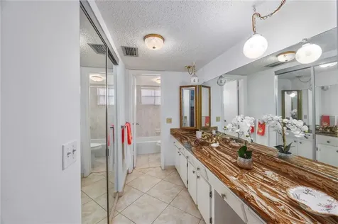 3990 NW 42nd Avenue Lauderdale Lakes FL 33319