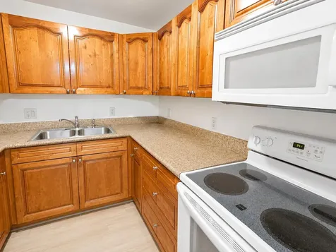 2201 NE 36th Street Lighthouse Point FL 33064