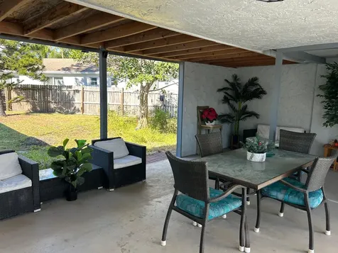 910 E Coast Avenue Lantana FL 33462