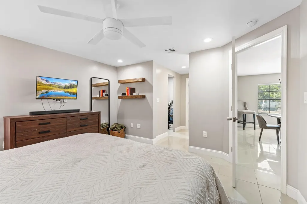 11682 60th Street N West Palm Beach FL 33411