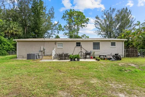 11682 60th Street N West Palm Beach FL 33411