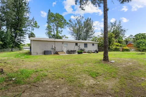 11682 60th Street N West Palm Beach FL 33411