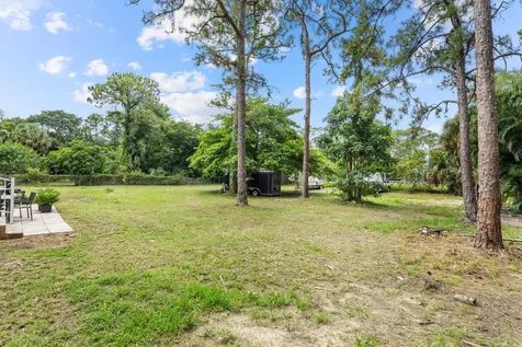 11682 60th Street N West Palm Beach FL 33411