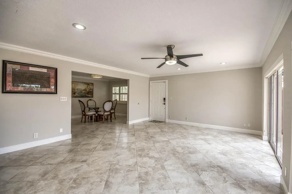 4338 Hazel Avenue Palm Beach Gardens FL 33410
