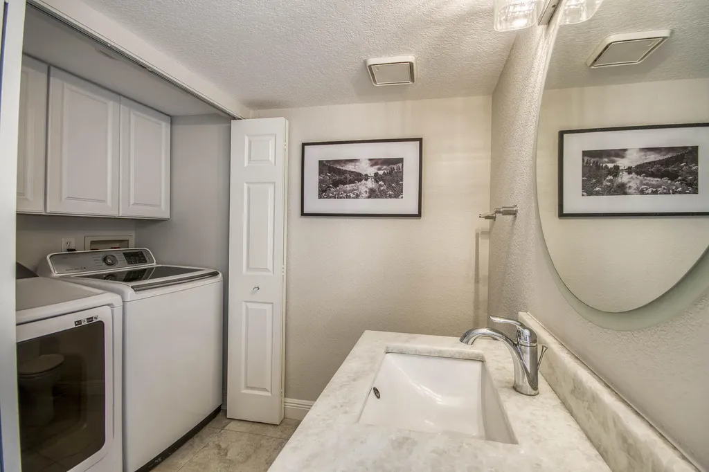 4338 Hazel Avenue Palm Beach Gardens FL 33410
