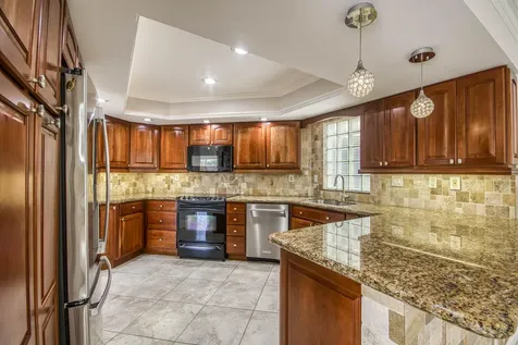 4338 Hazel Avenue Palm Beach Gardens FL 33410