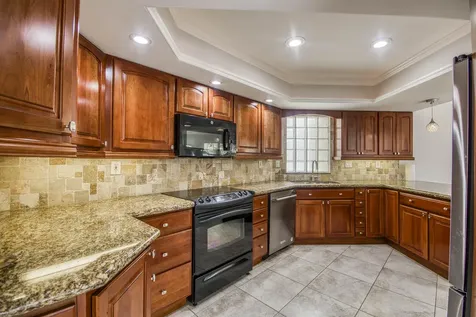 4338 Hazel Avenue Palm Beach Gardens FL 33410