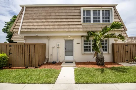 4338 Hazel Avenue Palm Beach Gardens FL 33410
