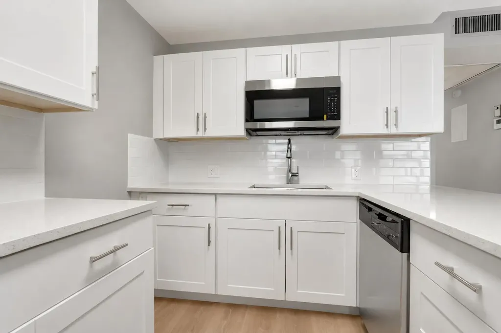 296 Fanshaw H Boca Raton FL 33434