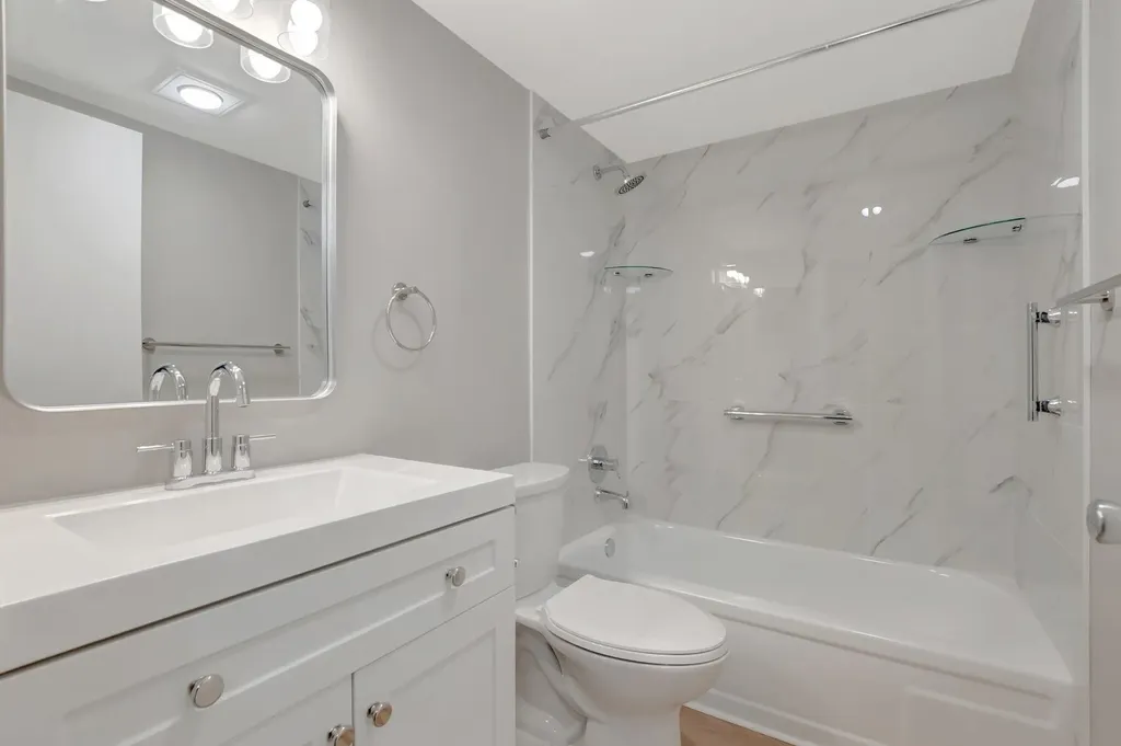 296 Fanshaw H Boca Raton FL 33434