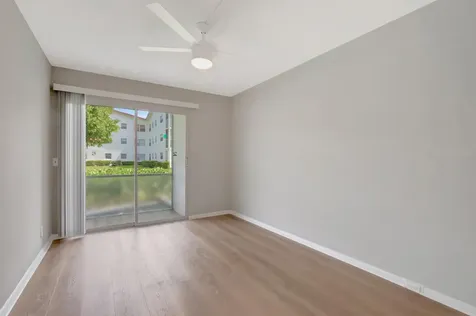 296 Fanshaw H Boca Raton FL 33434