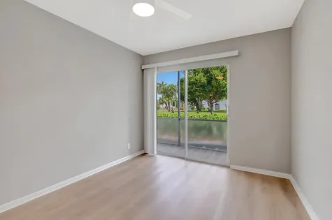 296 Fanshaw H Boca Raton FL 33434
