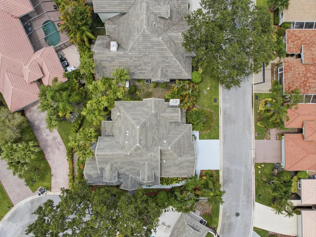 207 Woodsmuir Court Palm Beach Gardens FL 33418