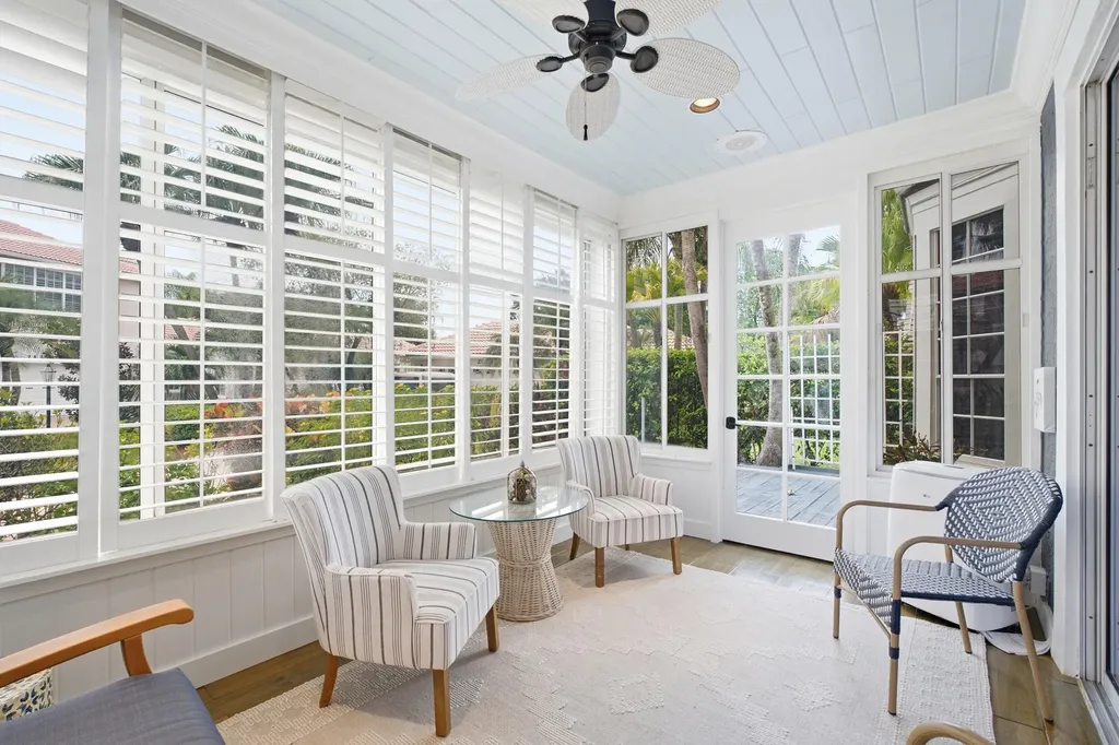 207 Woodsmuir Court Palm Beach Gardens FL 33418