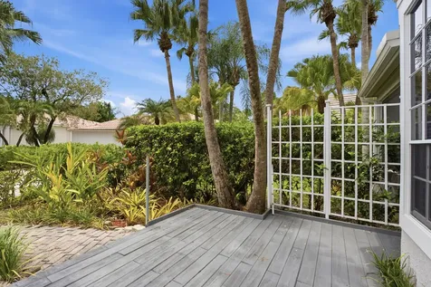 207 Woodsmuir Court Palm Beach Gardens FL 33418