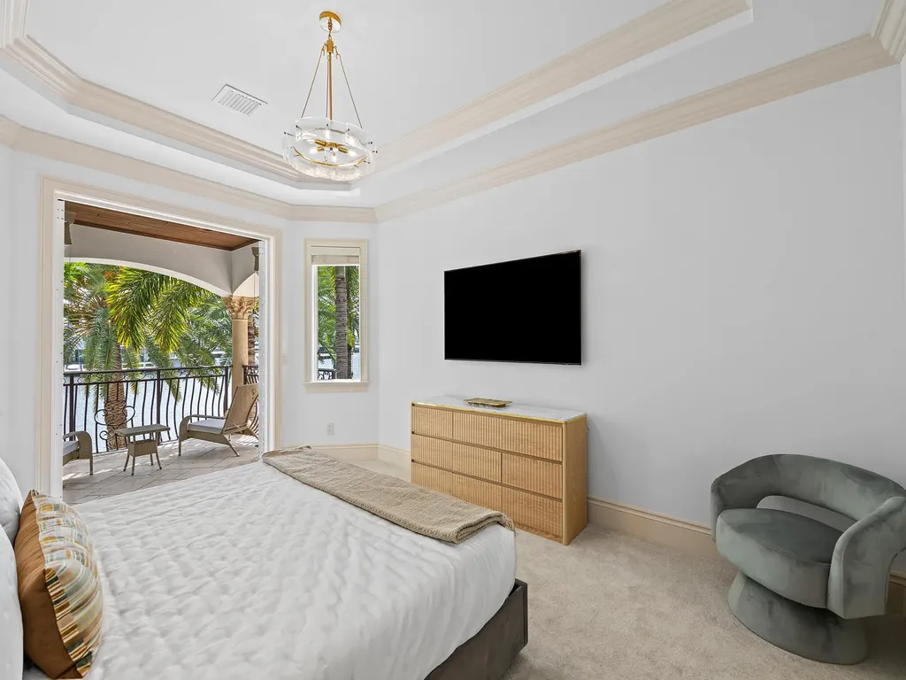 639 Middle River Drive Fort Lauderdale FL 33304